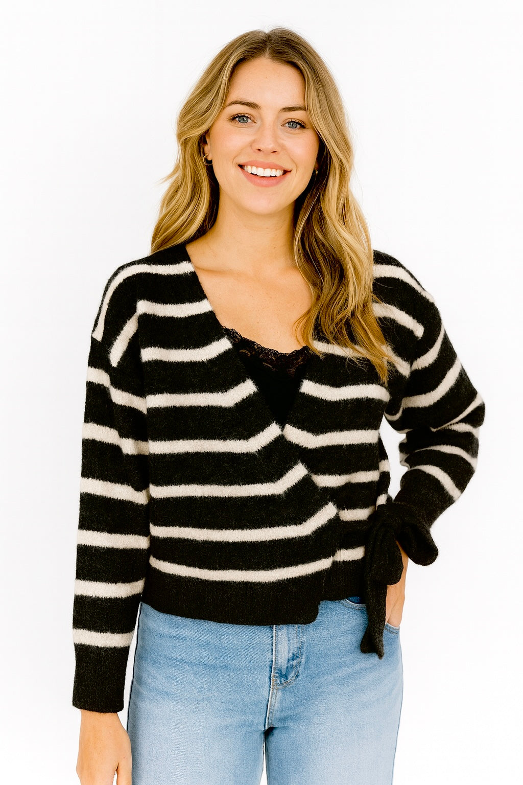 Wikkel vest zwart strepen